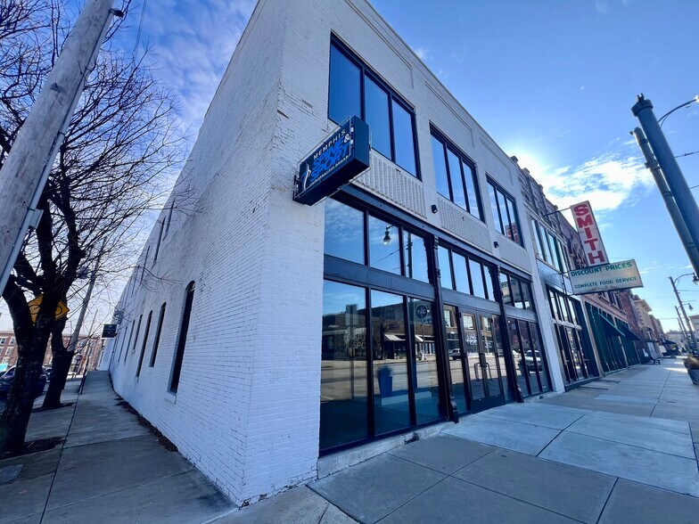 More Photos Of 372 S Main St, Memphis Storefront Retail Office For Sale