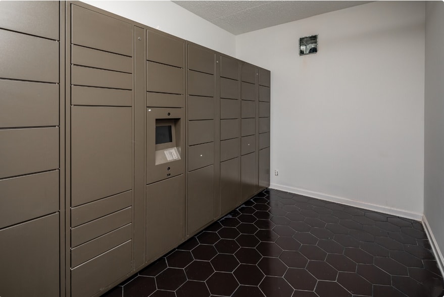 More Photos Of 803 N 2nd St, Clarksville Apartments For Lease