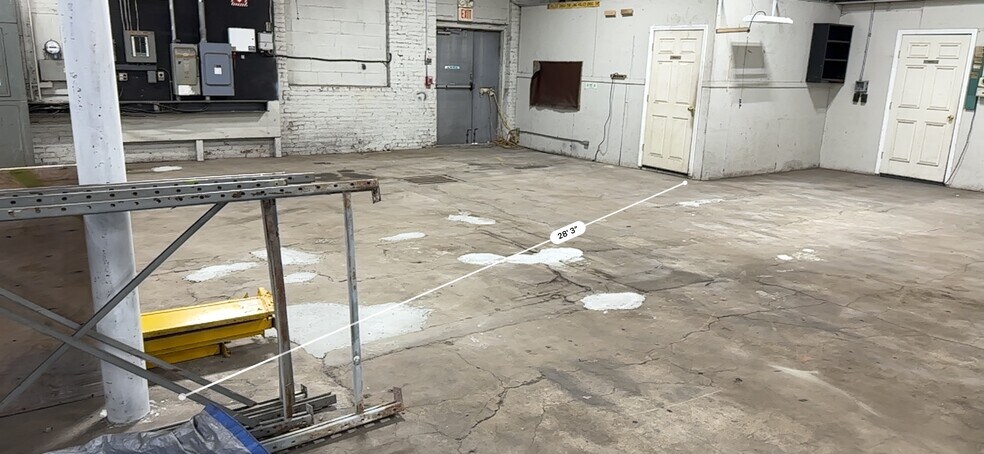 More Photos Of 7 Dunnell Ln, Pawtucket Warehouse For Lease