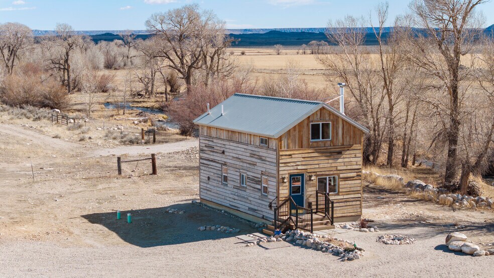 More Photos Of 52 Road 8Uc, Powell Multifamily For Sale