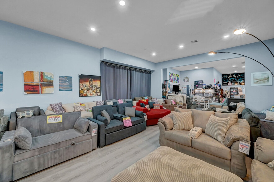 More Photos Of 1433 N Boulder Hwy, Henderson Freestanding For Sale