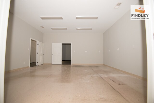 More Photos Of 5306 Palmero Ct, Buford Light Distribution For Lease