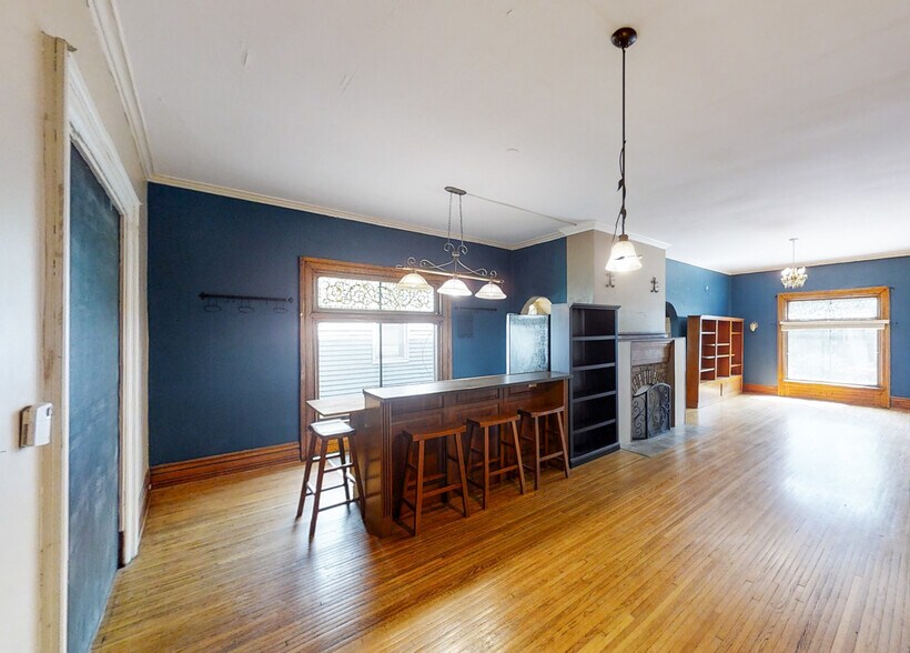 More Photos Of 342-344 W 9th St, Erie Apartments For Sale