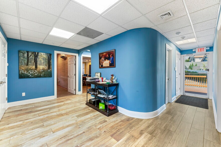 More Photos Of 330 New Brunswick Ave, Fords Office For Sale