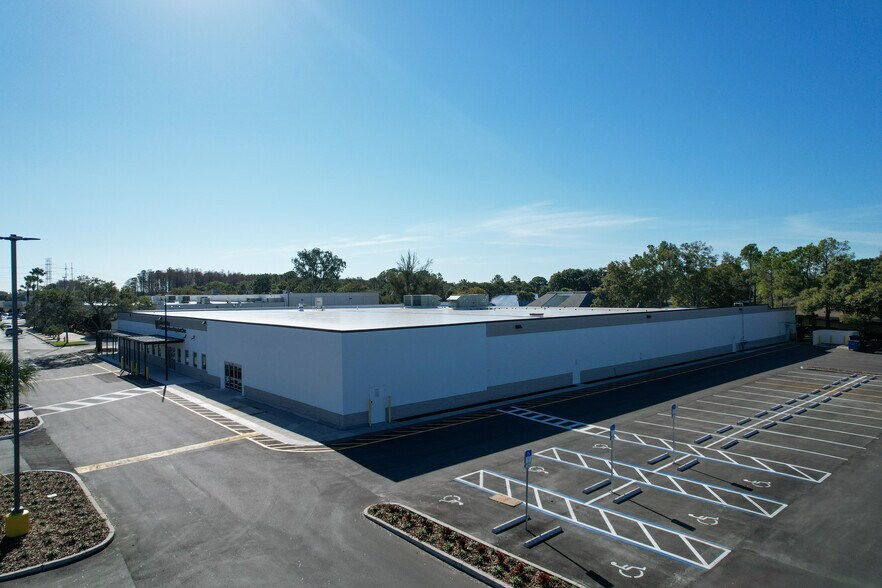 More Photos Of 26286 U.S. Highway 19 N, Clearwater Freestanding For Sale