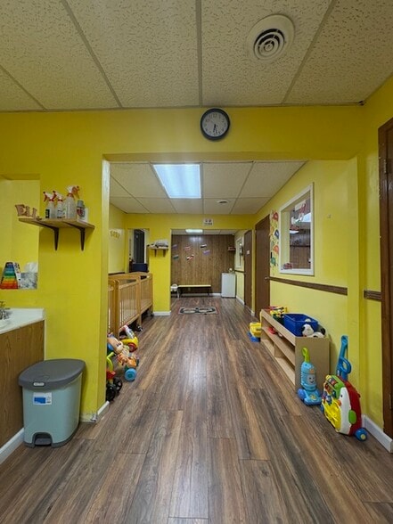More Photos Of 3645 Oakmount Ave, Saint Louis Schools For Sale