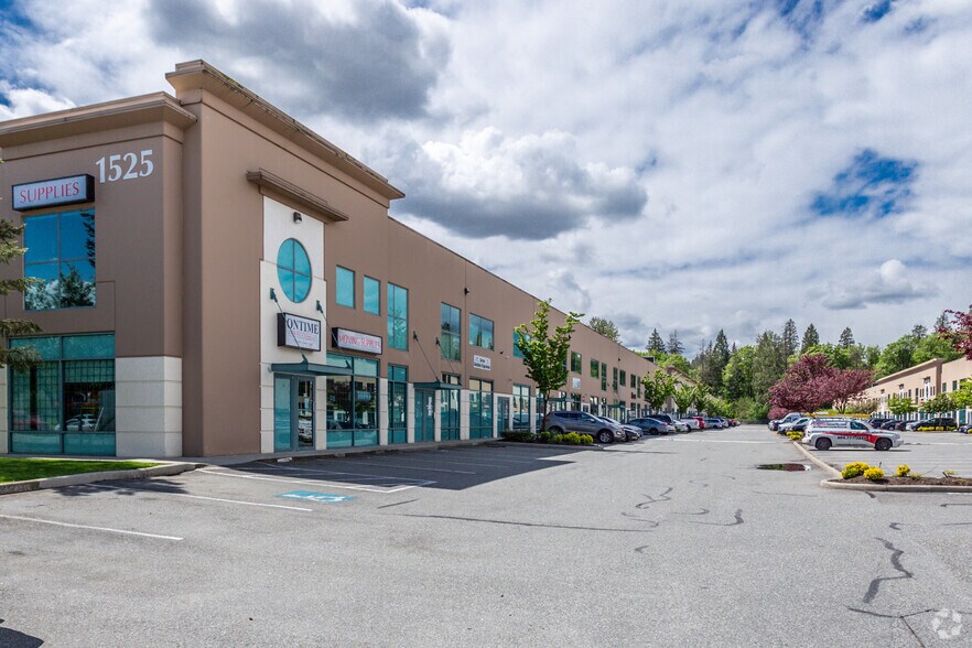 More Photos Of 1525 Broadway St, Port Coquitlam Warehouse For Lease
