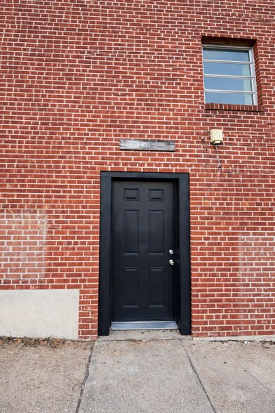 More Photos Of 102-104 Main St, Mccomb Storefront Retail Office For Sale