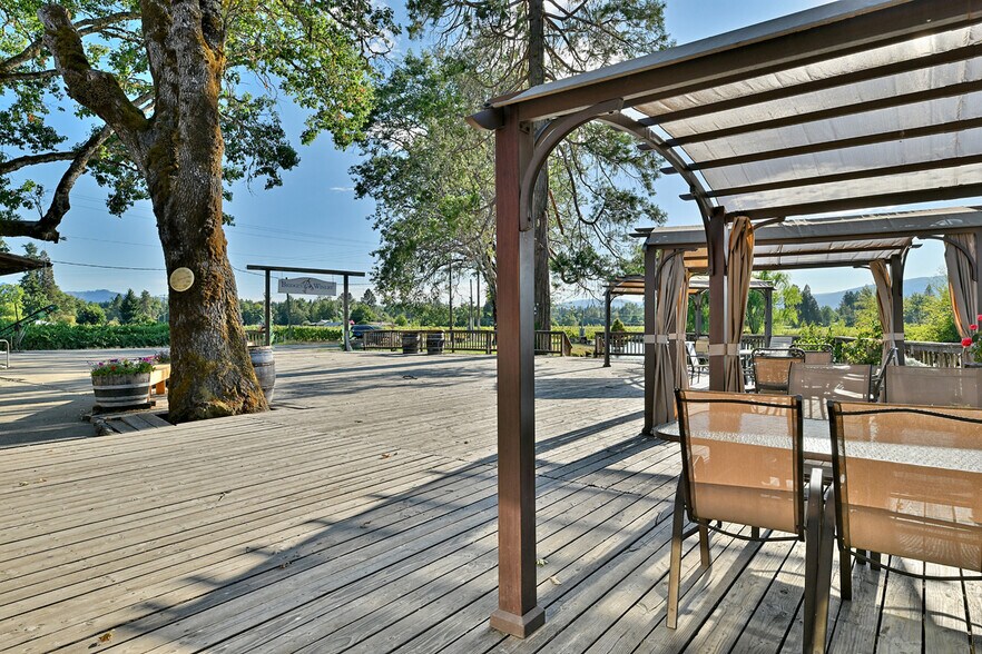 More Photos Of 3900 Holland Rd loop, Cave Junction Winery Vineyard For Sale