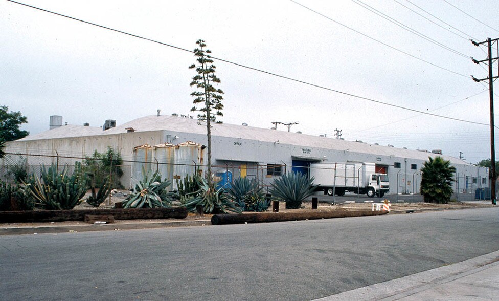 Primary Photo Of 5500 W 83rd St, Los Angeles Warehouse For Lease