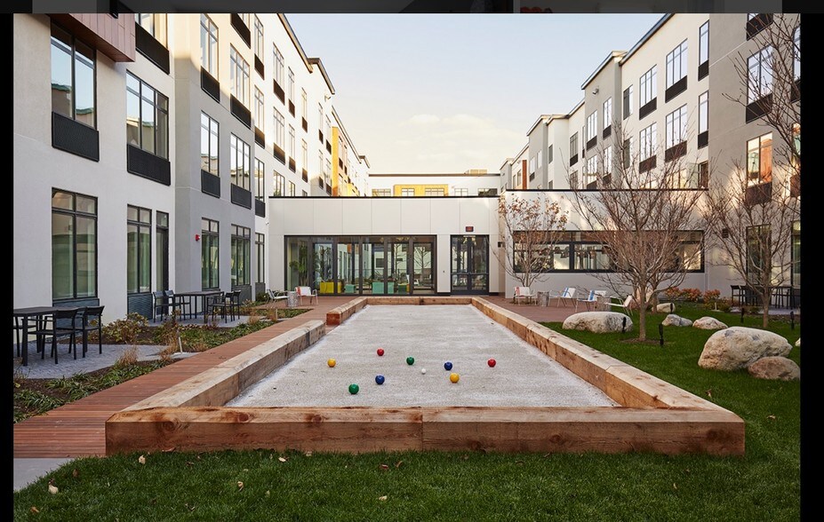 More Photos Of 330 Angelo Cifelli Dr, Harrison Apartments For Lease