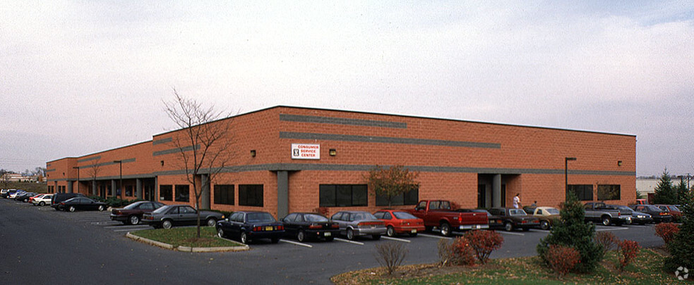 Primary Photo Of 54 S Commerce Way, Bethlehem Light Distribution For Lease