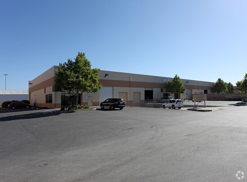 Primary Photo Of 6945 Power Inn Rd, Sacramento Warehouse For Lease