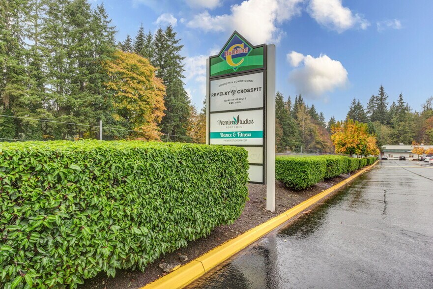 More Photos Of 9623 32nd St SE, Lake Stevens Storefront For Lease