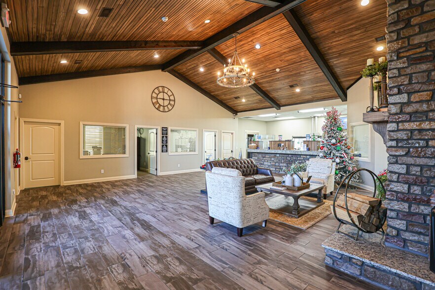 More Photos Of 1105 Octane Dr, Murray Office For Sale