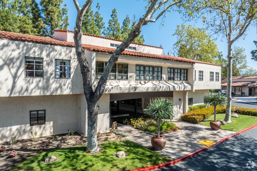 More Photos Of 27001 La Paz Rd, Mission Viejo Unknown For Lease