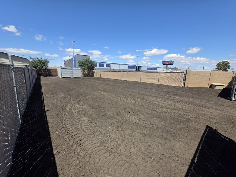 More Photos Of 21414 N 24th Dr, Phoenix Land For Lease