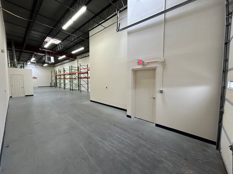 More Photos Of 1100-1146 Taft St, Rockville Warehouse For Lease