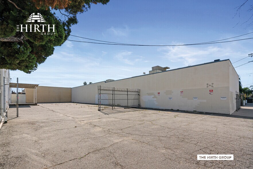 More Photos Of 5358 Cartwright Ave, North Hollywood Warehouse For Sale
