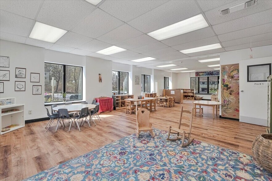 More Photos Of 4 Glenna Dr, Carmel Specialty For Sale