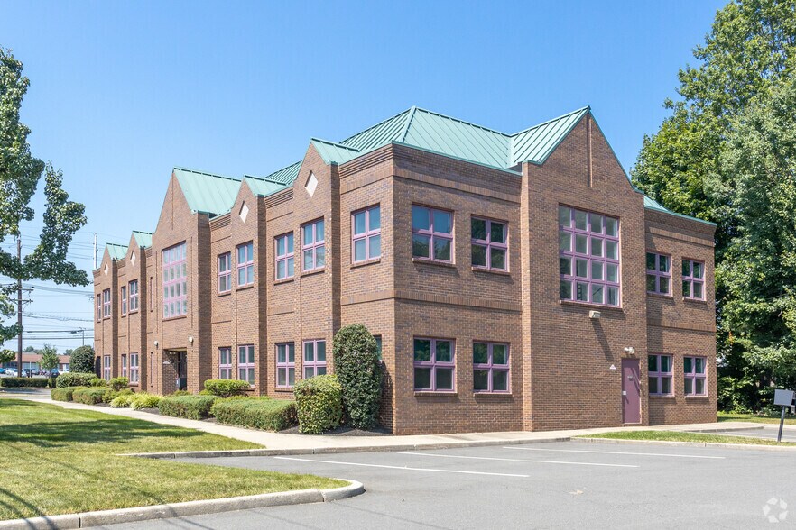 Primary Photo Of 7 Dunmore Ave, Ewing Office For Lease