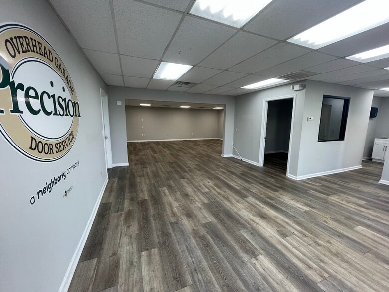 More Photos Of 4454 Warm Springs Rd, Columbus Warehouse For Lease