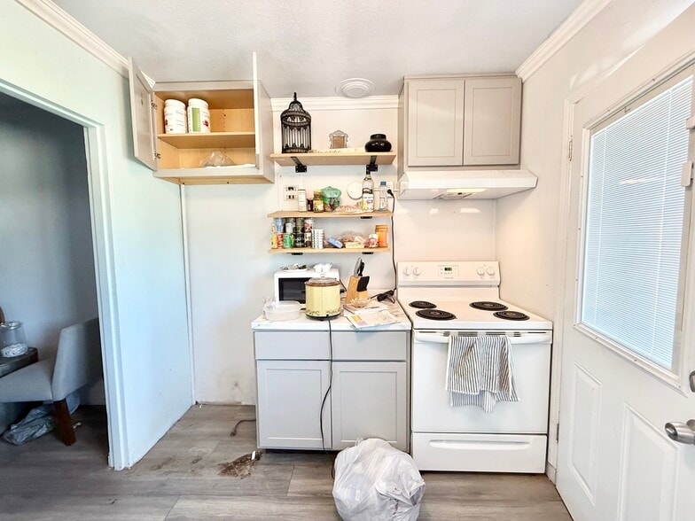 More Photos Of 83298-83420 Argus Ave, Trona Apartments For Sale