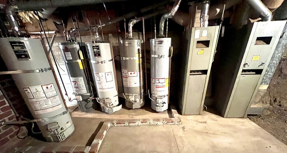 More Photos Of 126 N Ellsworth Ave, San Mateo Apartments For Sale