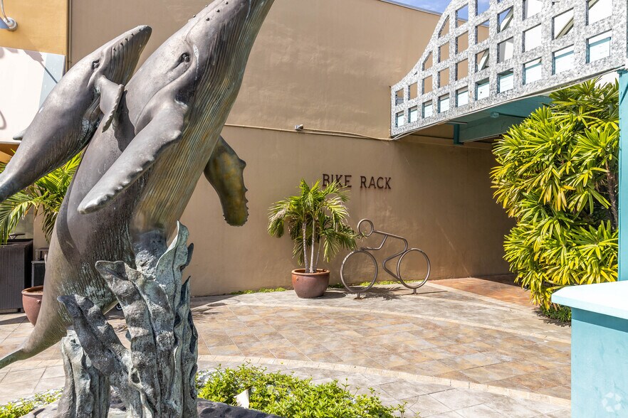 More Photos Of 5975 N Federal Hwy, Fort Lauderdale Unknown For Lease