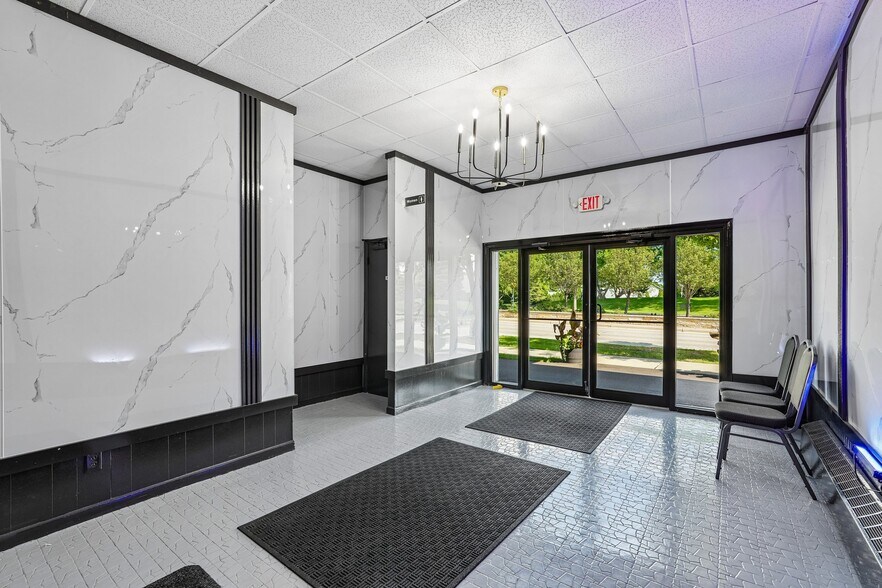 More Photos Of S76W17745 Janesville Rd, Muskego Restaurant For Sale