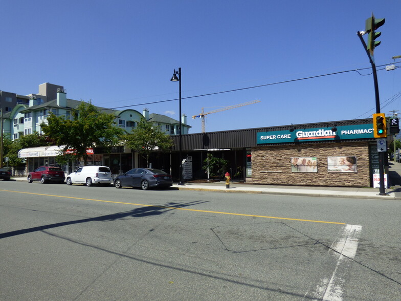 More Photos Of 45789 Spadina Ave, Chilliwack Storefront Retail Office For Sale