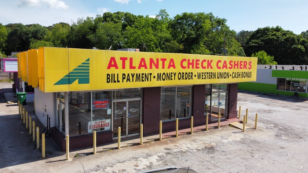 More Photos Of 4496 Glenwood Rd, Decatur Freestanding For Lease