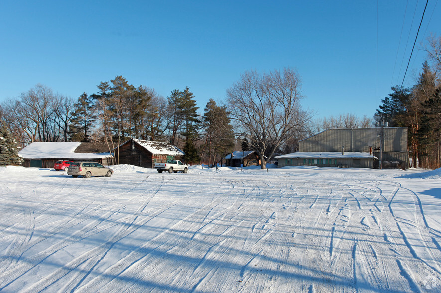 Primary Photo Of 5185 Meadville St, Excelsior Sports And Entertainment For Sale