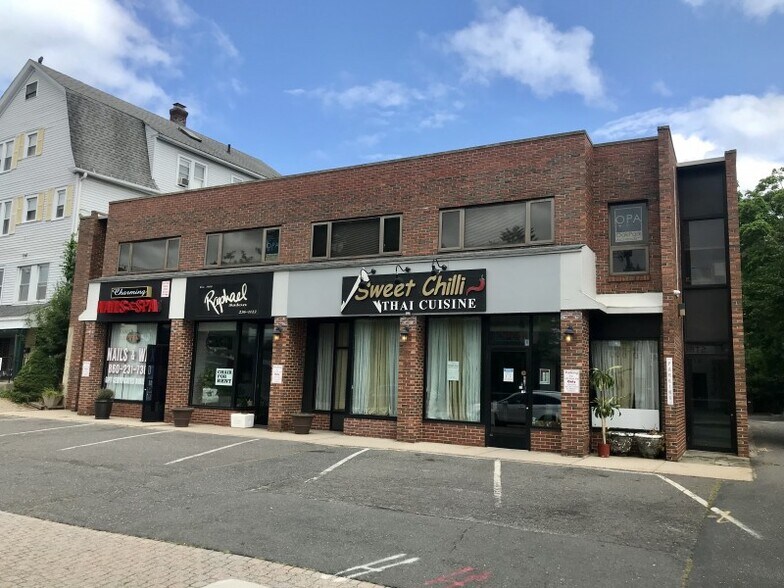 More Photos Of 312 Park Rd, West Hartford Storefront Retail Office For Lease