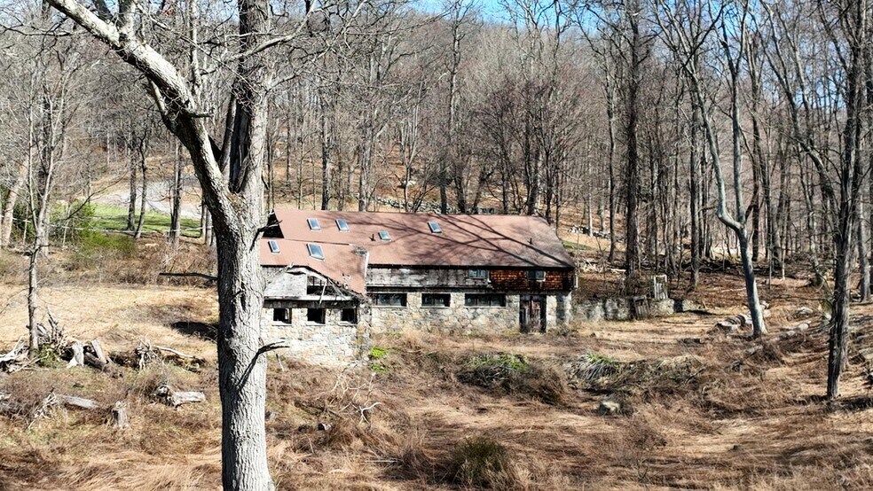 More Photos Of 292 Croton Falls Rd, Mahopac Multifamily For Sale