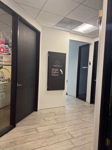 More Photos Of 15-17 W 8th St, Tracy Office For Sale