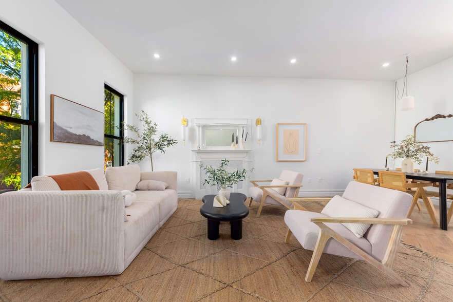 More Photos Of 16 Goodwin Pl, Brooklyn Multifamily For Sale