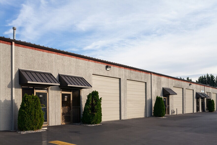 More Photos Of 1605 S 93rd St, Seattle Unknown For Sale