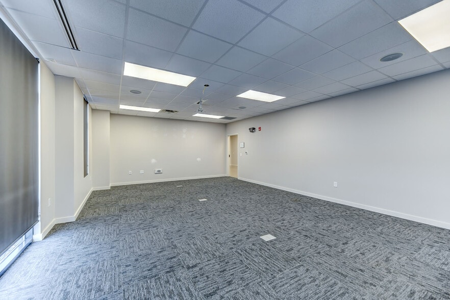 More Photos Of 1025 Alliance Park Dr, Bloomsburg Office For Lease