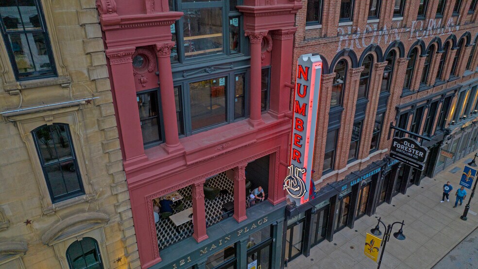 More Photos Of 121 W Main St, Louisville Storefront Retail Office For Sale