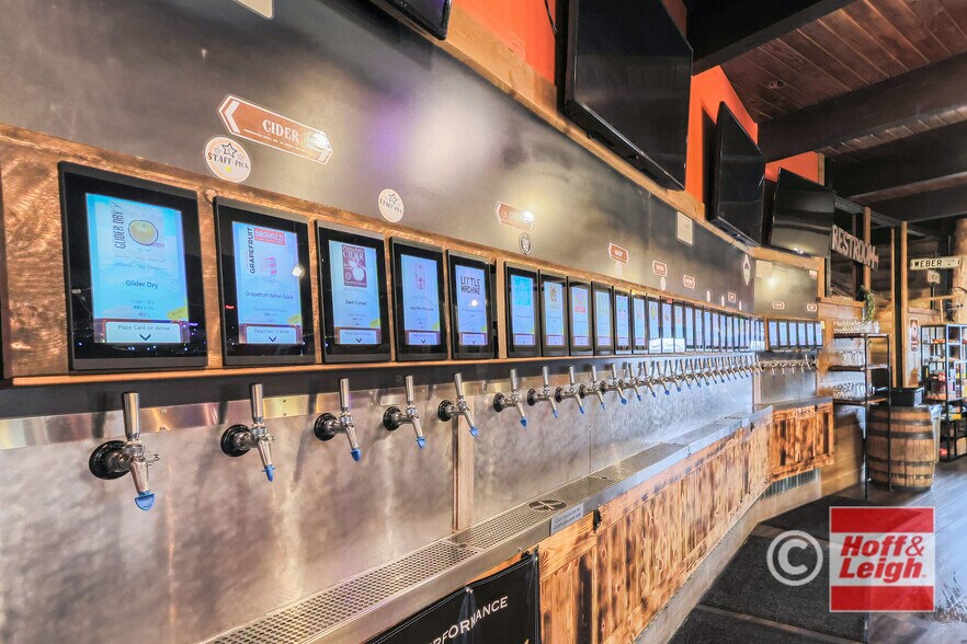 More Photos Of 2925 W Colorado Ave, Colorado Springs Restaurant For Sale