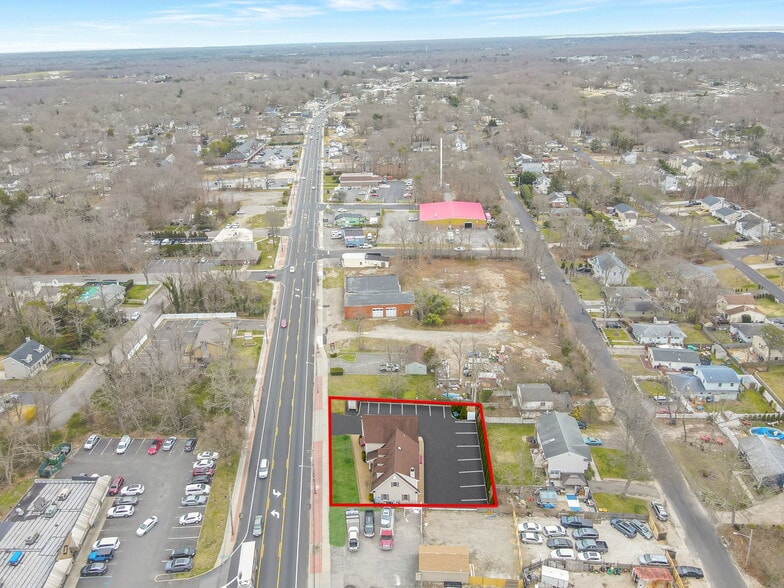 More Photos Of 1360 Montauk Hwy, Mastic Office For Sale