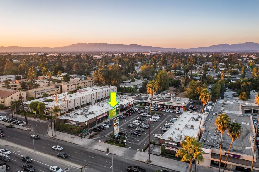 More Photos Of 15355 Sherman Way, Van Nuys Unknown For Lease