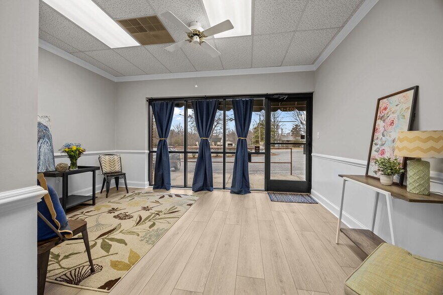 More Photos Of 603 Eastchester Dr, High Point Office For Sale