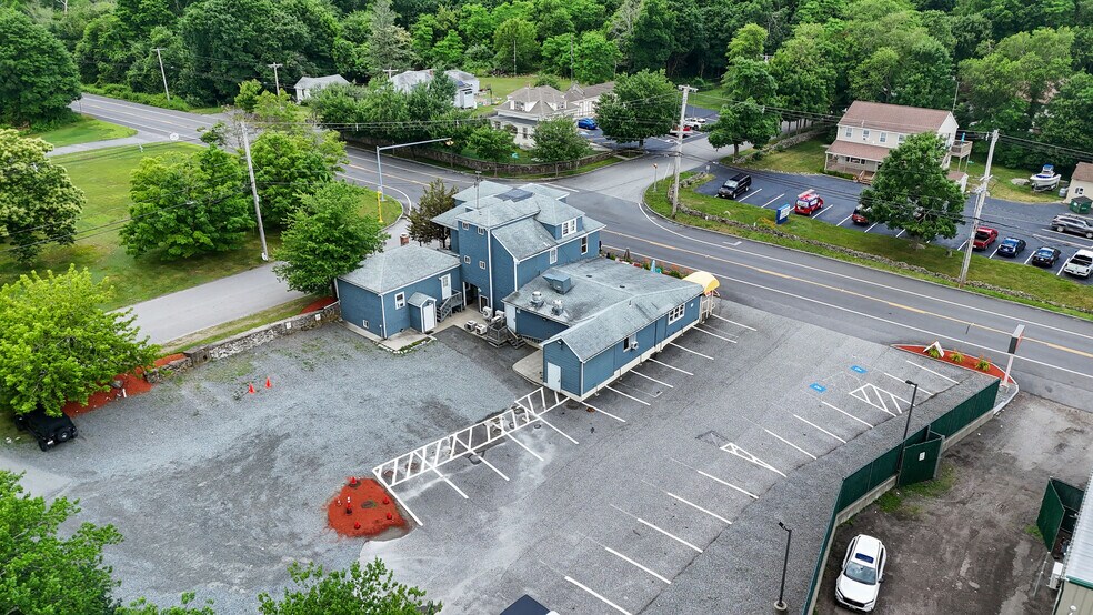 More Photos Of 569 Winthrop St, Rehoboth General Retail For Sale