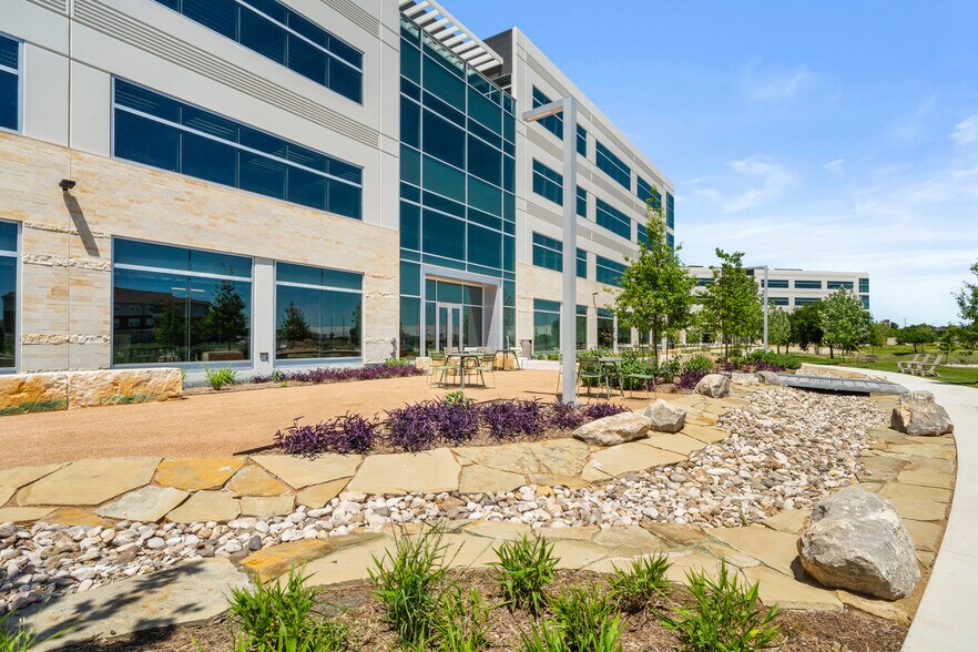 More Photos Of Waters Edge, San Antonio Unknown For Lease