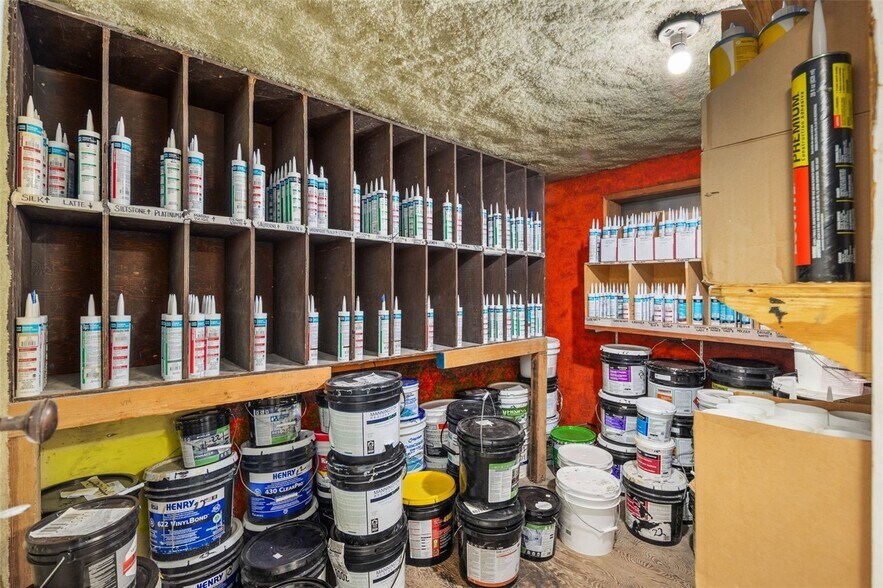 More Photos Of 542 Main St, Edmonds Freestanding For Sale