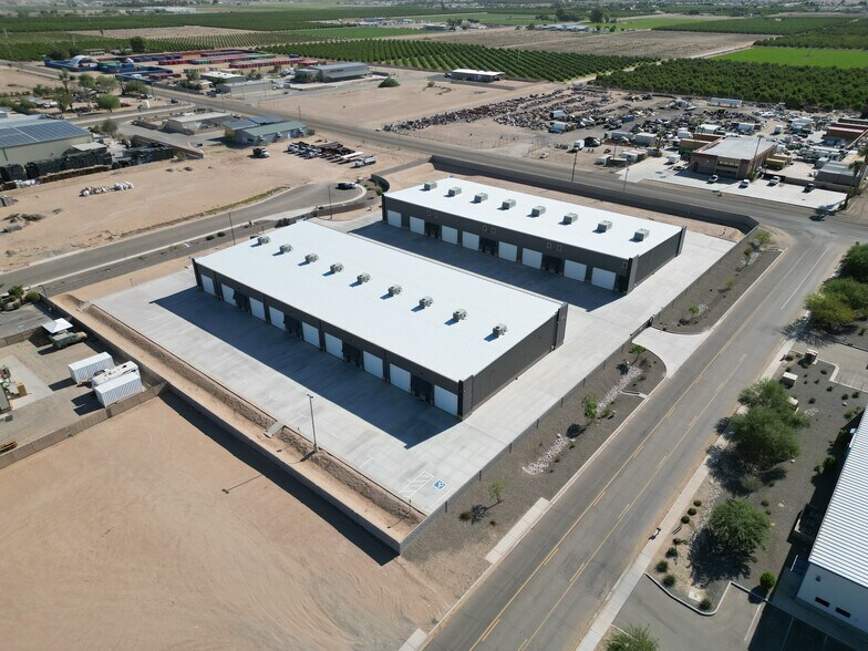 More Photos Of 3912 E 43rd St, Yuma Warehouse For Lease