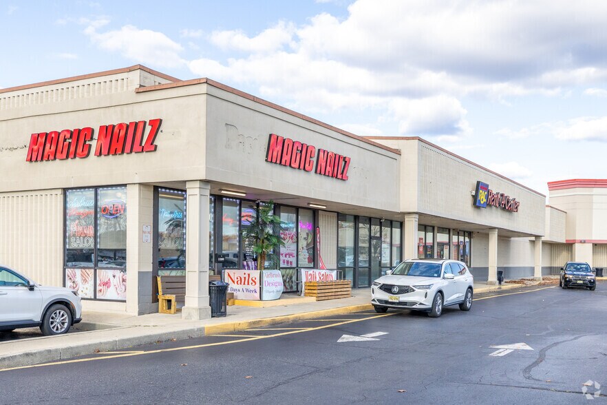 More Photos Of 6716 Black Horse Pike, Egg Harbor Township Freestanding For Lease