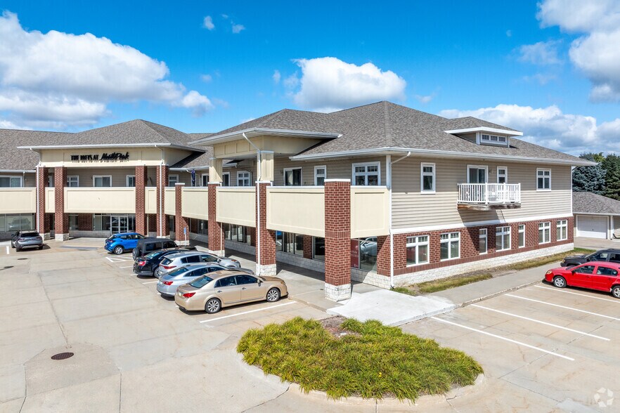 More Photos Of 8845 Northpark Ct, Johnston Apartments For Lease